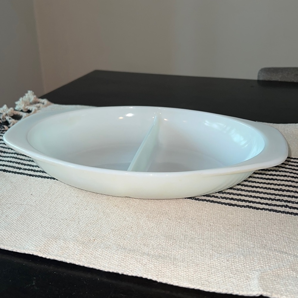 Vintage Pyrex Milk Glass 1083 Divided Casserole Dish